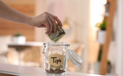 Milwaukee Tipped Workers: What Does No Tax On Tips Really Mean?