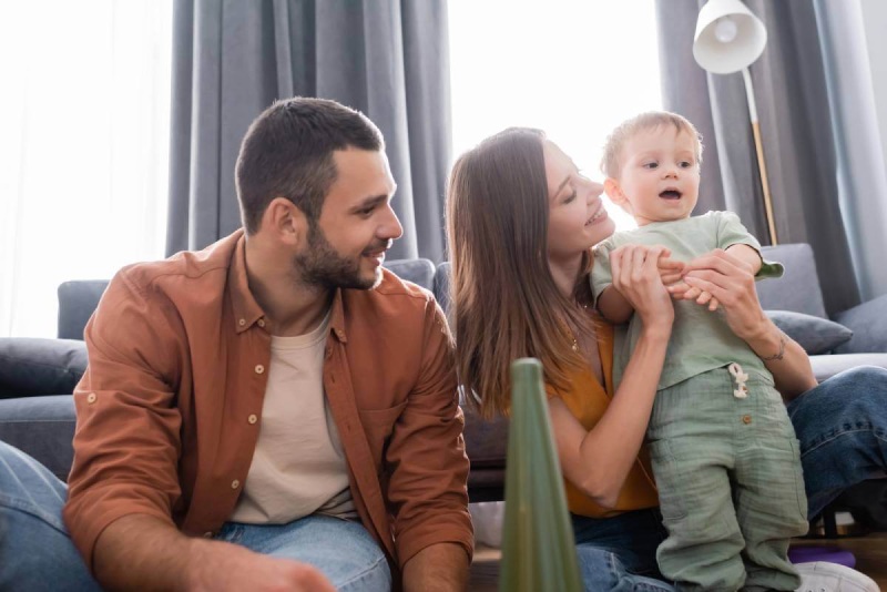 Milwaukee Families: Will Updating My W4 Tax Form Boost My Paycheck?